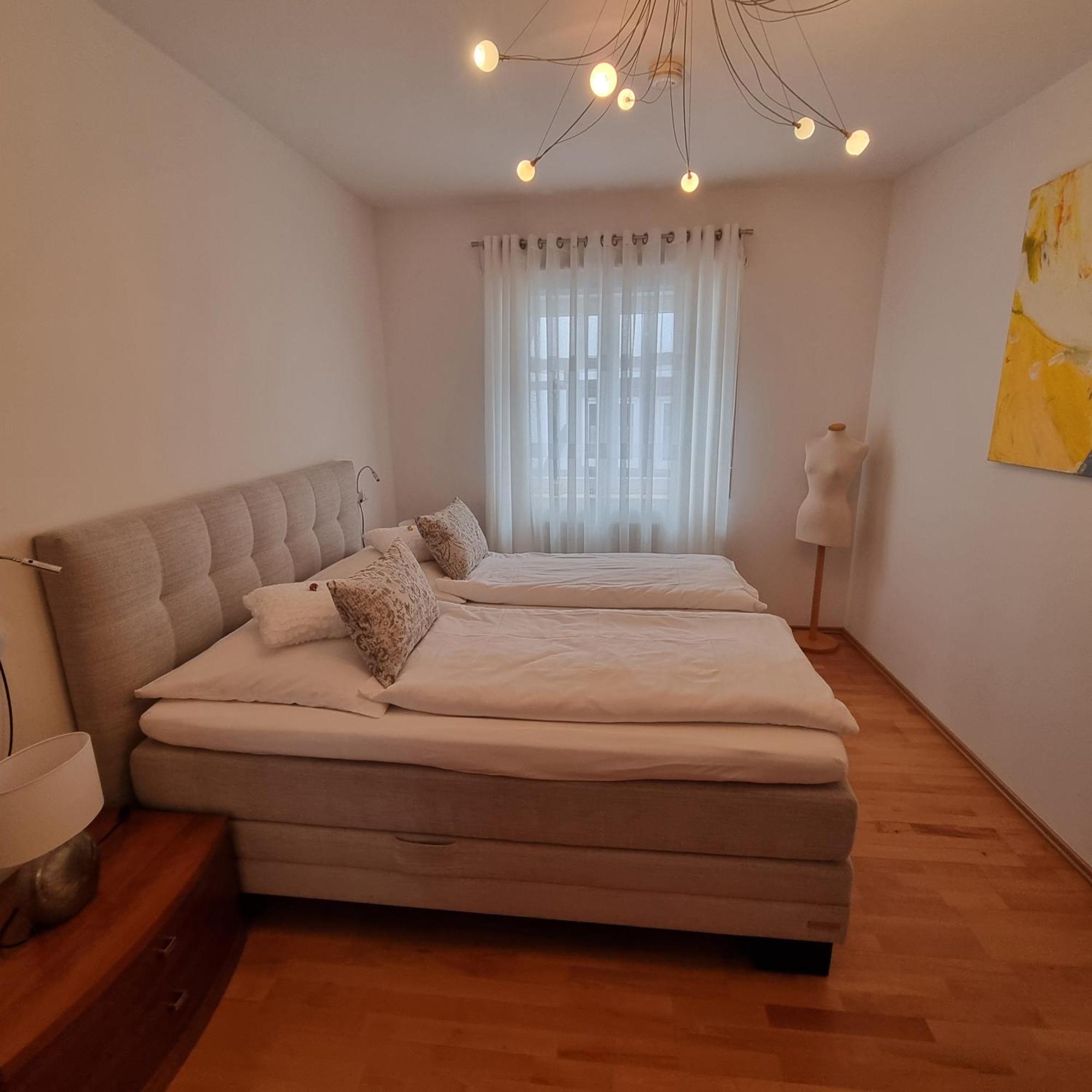Ferienwohnung Janus Altstadt-Hameln Haus 2 Inklusive Parkplatz - Mit Und Ohne Terrasse Oder Loggia Хамелн Екстериор снимка
