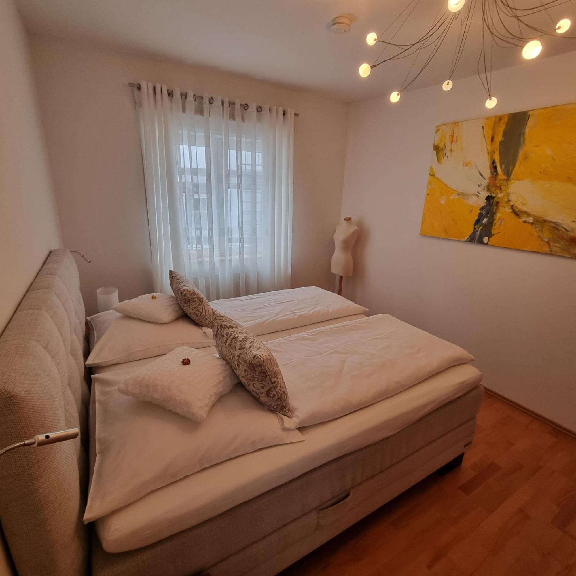 Ferienwohnung Janus Altstadt-Hameln Haus 2 Inklusive Parkplatz - Mit Und Ohne Terrasse Oder Loggia Хамелн Екстериор снимка