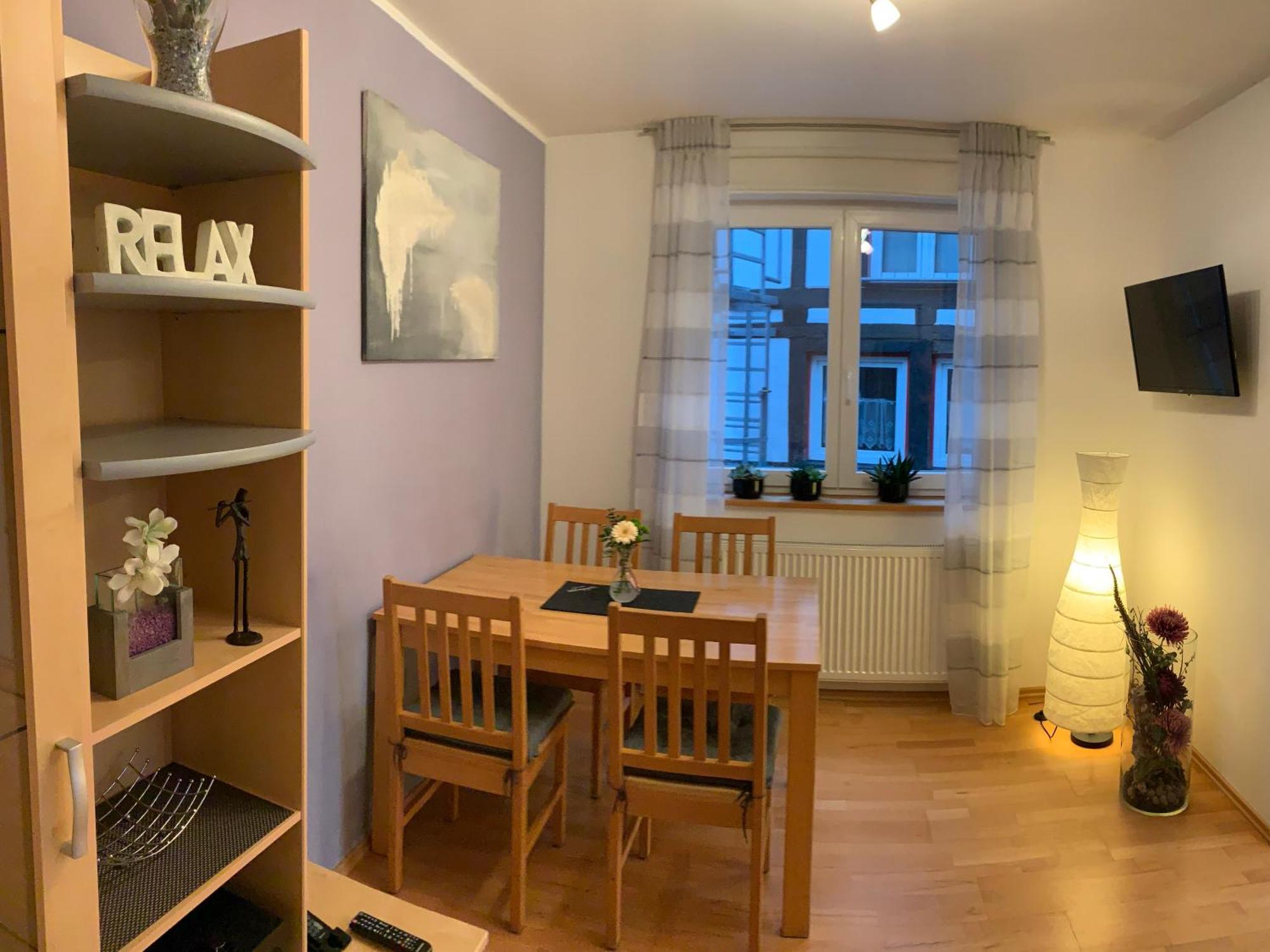 Ferienwohnung Janus Altstadt-Hameln Haus 2 Inklusive Parkplatz - Mit Und Ohne Terrasse Oder Loggia Хамелн Екстериор снимка